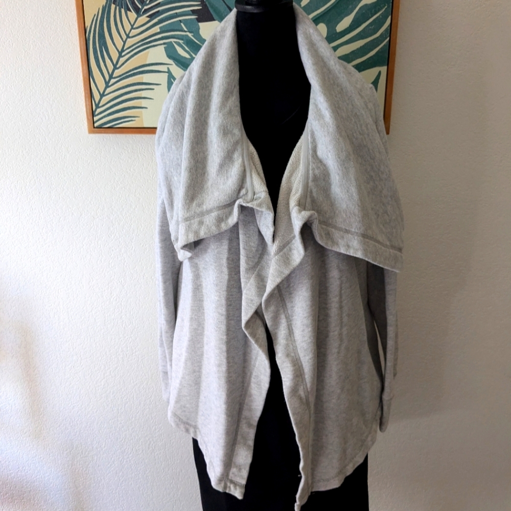 EUC Z by Zella Grey asymmetrical sweater L